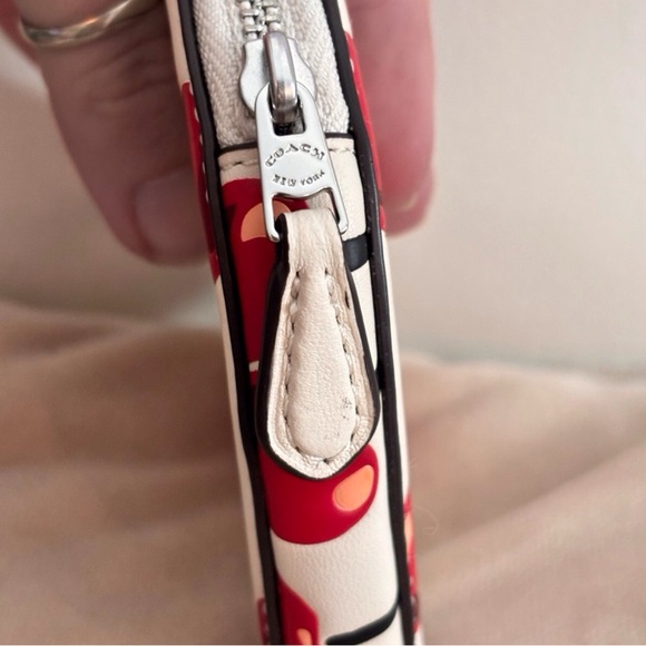 Coach Cherry Print Heart Coin Purse CZ477 Red Cherry Mini Zip Pouch - Picture 5 of 11